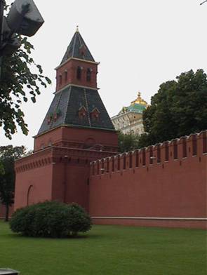 Тайницкая башня Московского Кремля
